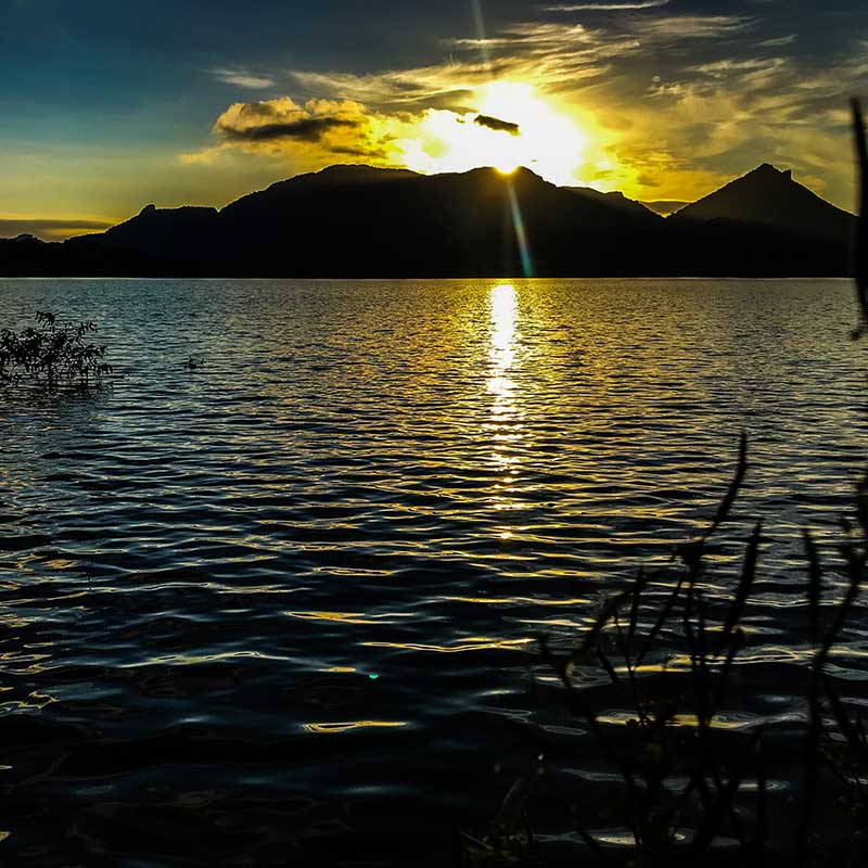 The_Delightful_Sunset_in_Parakrama_Samudra