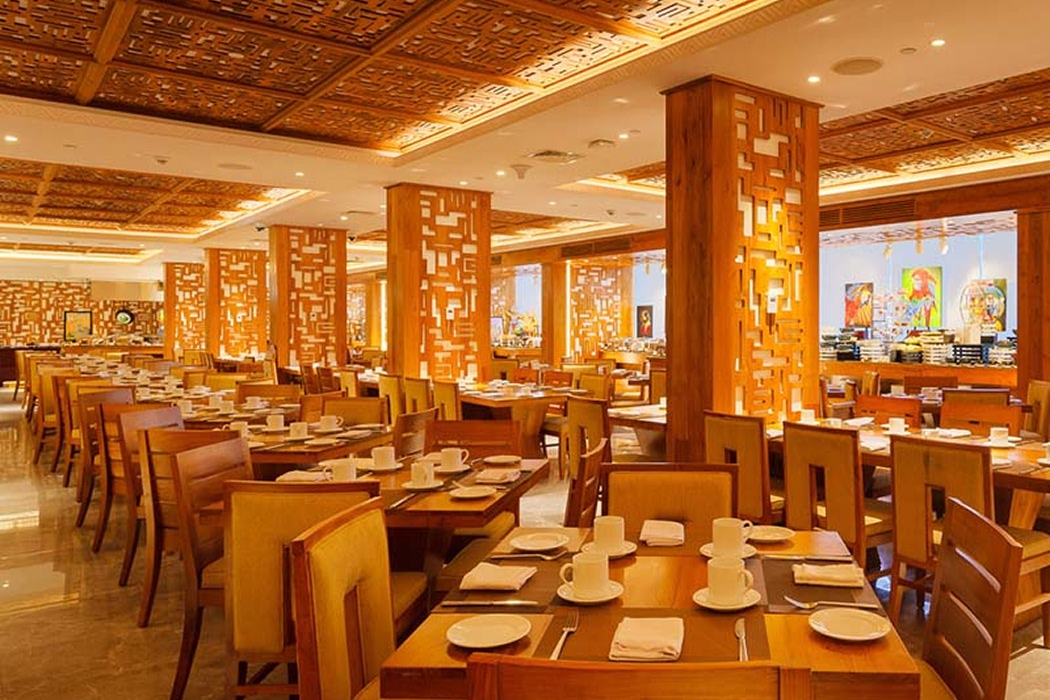 Dining Experiences at Araliya Beach Resort: From Traditional to Modern Cuisine